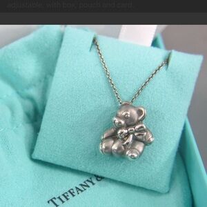 Tiffany & Co. Sterling Silver Necklace and teddy bear Pendant, adjustable.